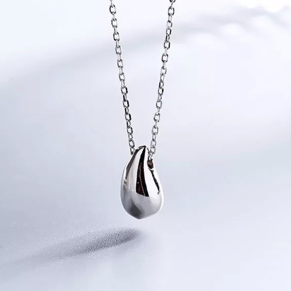 🌟 Sterling Silver 925 Simple Water Drop Necklace - Picture 1 of 5
